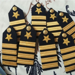 Shoulder Board